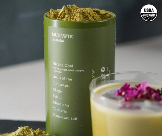matcha-latte-starter-kit-m2 1._Matcha_11e019cd-8337-4900-ba33-94c953dac3d2.jpg