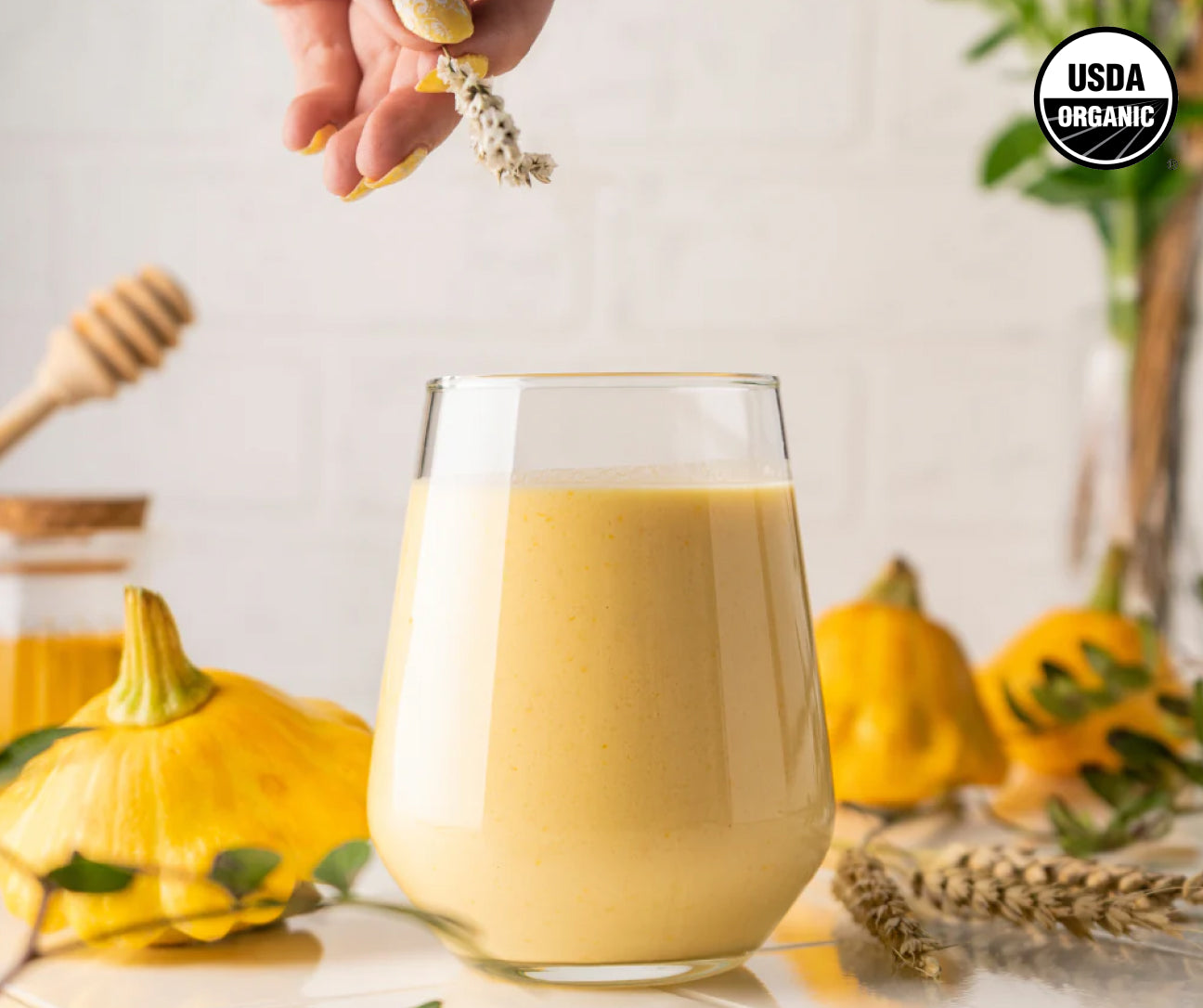 turmeric-latte-starter-kit-o3 1._Turmeric_6e512dba-33d3-4867-a890-51e27d14ee92.jpg